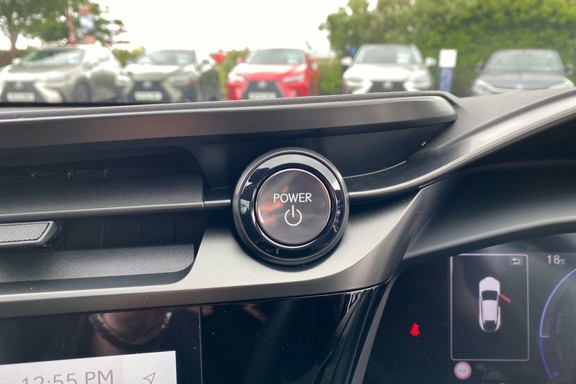 Lexus RZ 450E 71.4Kwh Takumi Direct4 Blue #49