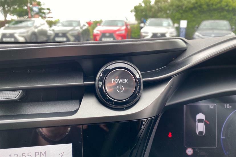 Lexus RZ 450E 71.4Kwh Premium Direct4 Blue #47