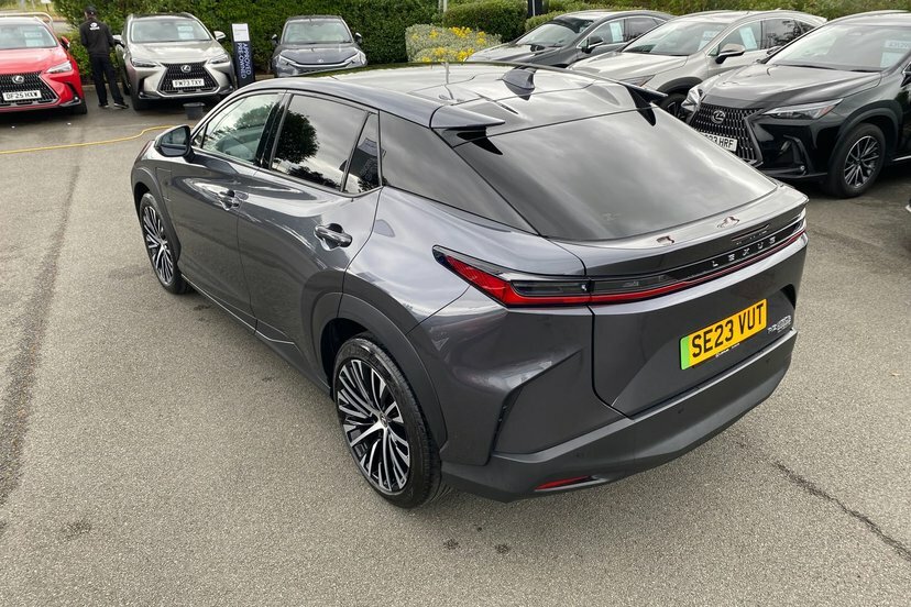Lexus RZ 450E 71.4Kwh Takumi Direct4 Blue #36