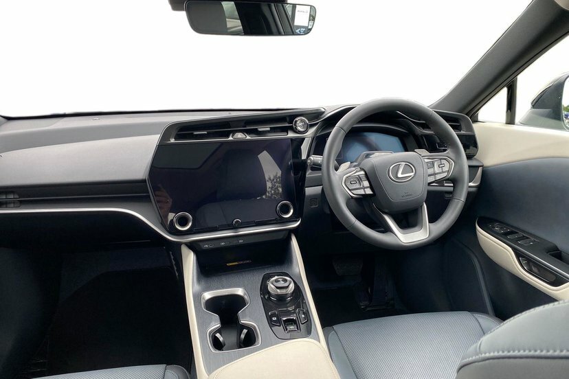 Lexus RZ 450E 71.4Kwh Takumi Direct4 Blue #12