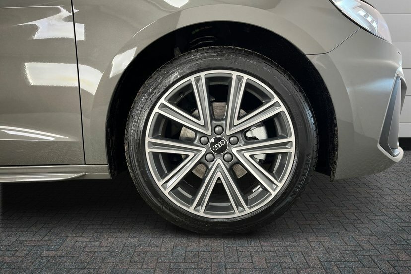 Audi A1 1.0 Tfsi 30 S Line Sportback S Tronic AU26KPP #5