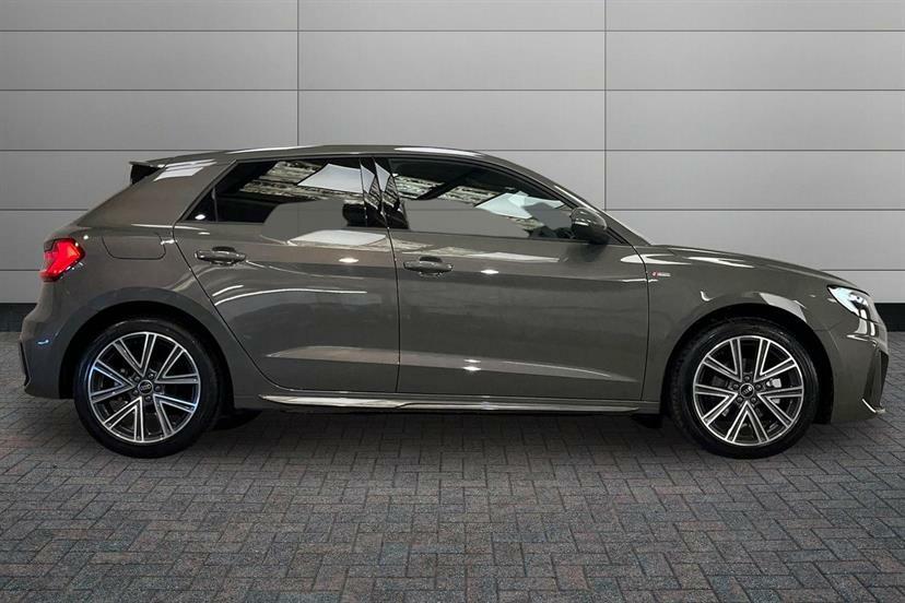 Audi A1 30 Tfsi S Line S Tronic  #4