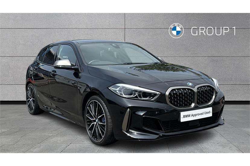 BMW 1 Series M135i Xdrive Step Black