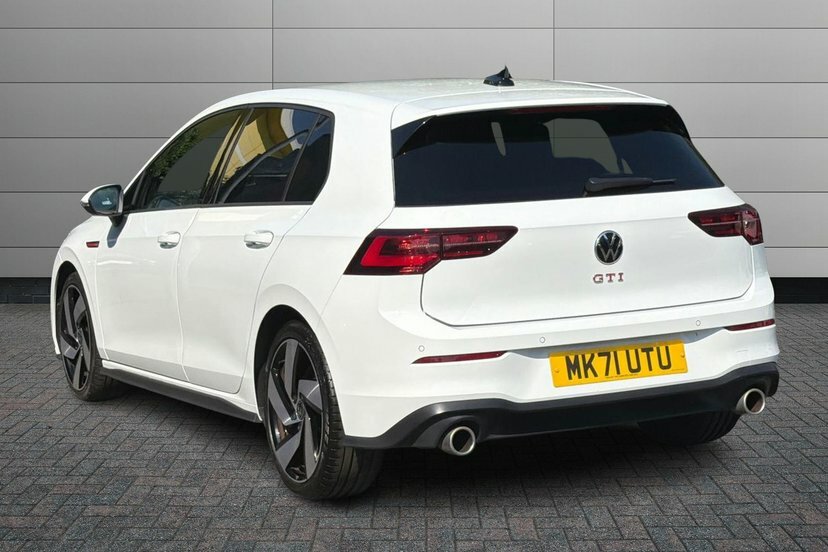 Volkswagen Golf 2.0 Tsi Gti Hatchback Dsg 245 Ps MK71UTU White #3