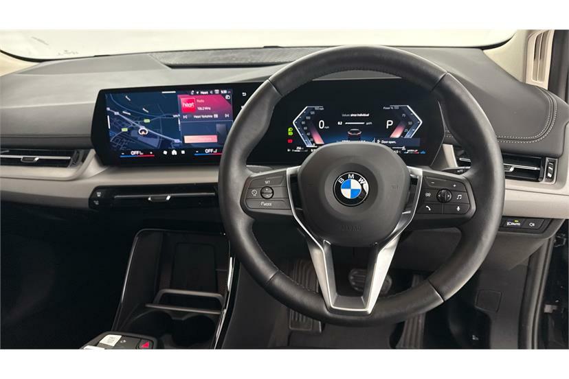 BMW 2 Series 220I Mht Sport Dct Black #4