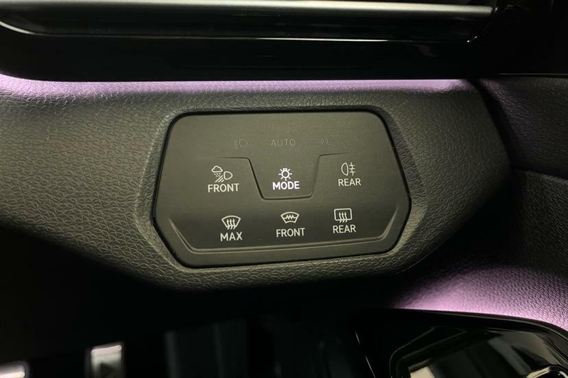 Volkswagen ID.4 Pro 77Kwh Life White #28