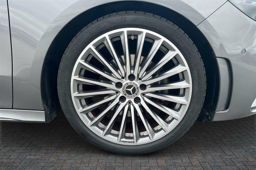 Mercedes-Benz B Class B200 Amg Line Premium Plus Grey #4