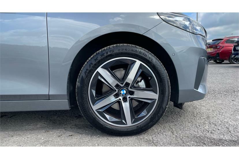 BMW 2 Series 220D 190 M Sport Step White #13