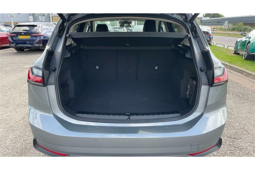 BMW 2 Series 220D 190 M Sport Step White #12