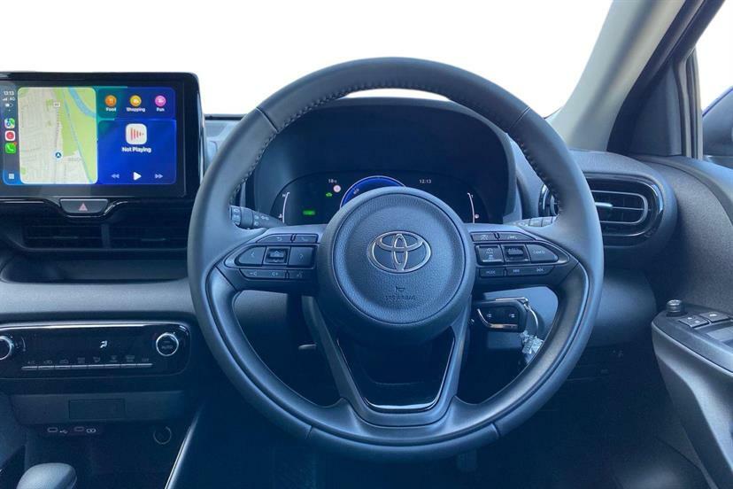 Toyota Yaris 1.5 Hybrid Design Cvt Blue #6