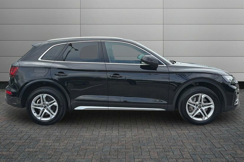 Audi Q5 2.0 Tfsi 45 Sport Suv S Tronic Quattro LS23ZZB Black #4