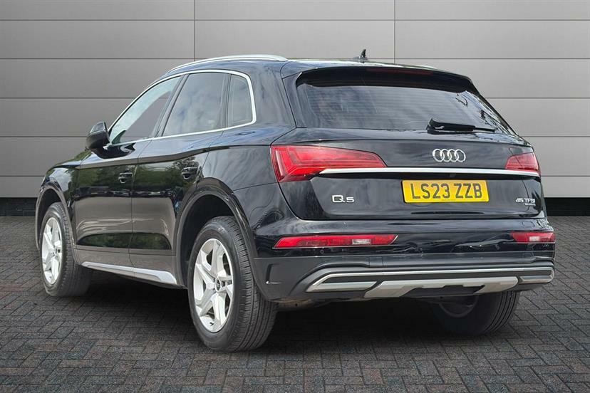 Audi Q5 45 Tfsi Quattro Sport S Tronic Black #3