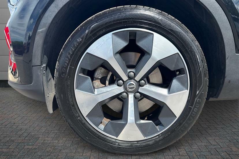 Volvo XC40 2.0 B3p Plus Dark Black #5