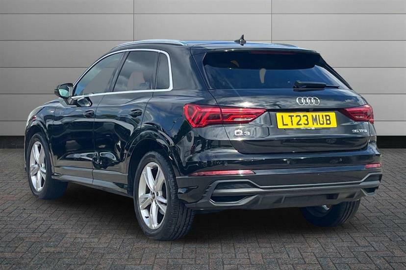 Audi Q3 35 Tfsi S Line S Tronic Comfortsound Pack Black #3