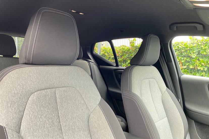Volvo XC40 Xc40 Core T4 Recharge Black #35