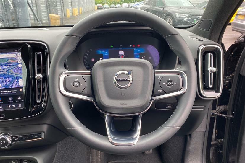 Volvo XC40 Xc40 Core T4 Recharge Black #25