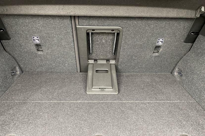 Volvo XC40 Xc40 Core T4 Recharge Black #16