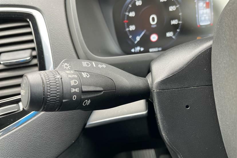 Volvo XC90 B5 Momentum Awd Grey #23