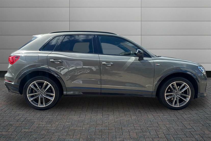 Audi Q3 35 Tfsi Black Edition S Tronic Grey #4
