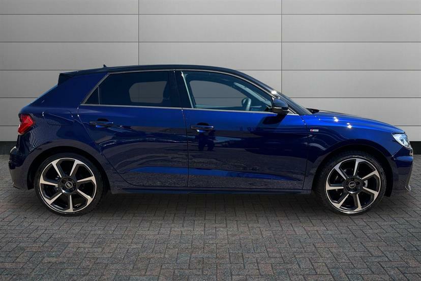 Audi A1 30 Tfsi Black Edition S Tronic Tech Pack Blue #4