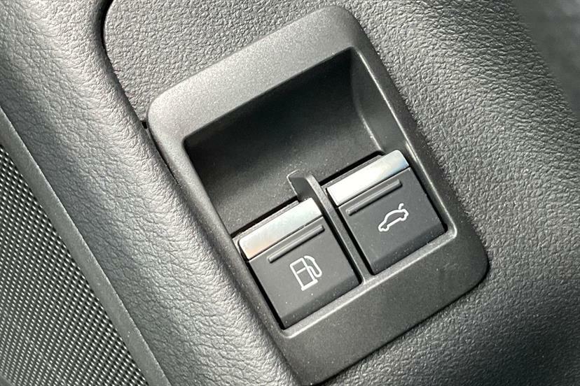 Audi A6 40 Tdi Quattro Black Edition S Tronic Black #24