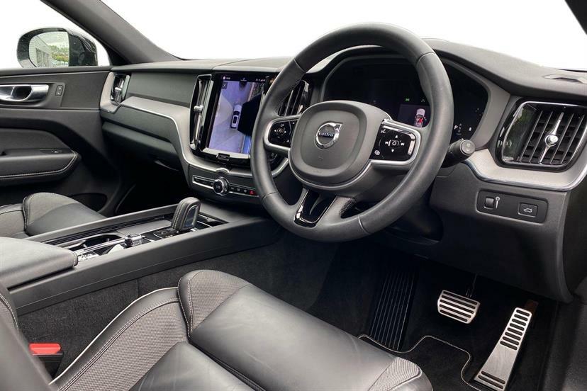 Volvo XC60 2.0 B5p R Design Geartronic Black #6