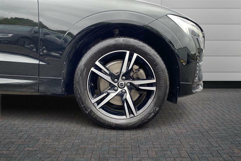 Volvo XC60 2.0 B5p R Design Geartronic Black #5