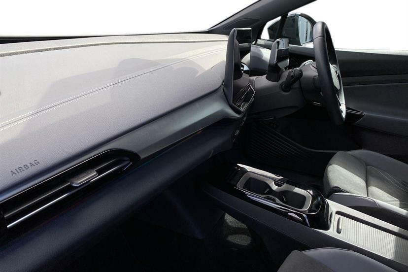 Volkswagen ID.4 210Kw Match Pro 77Kwh Black #2