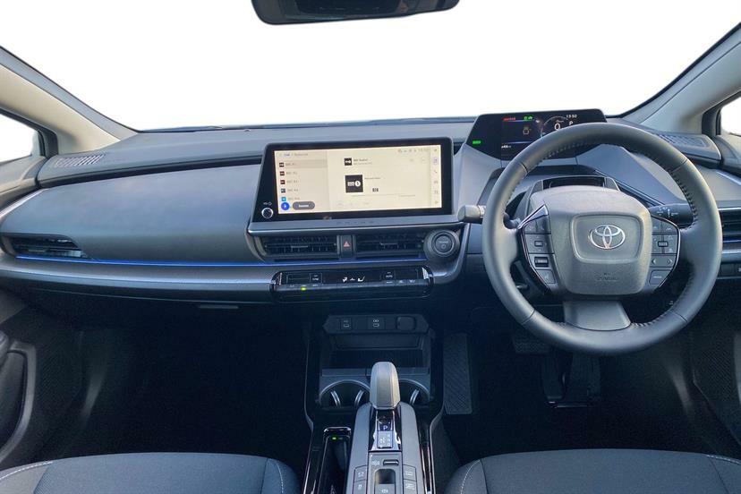 Toyota Prius 2.0 Phev Design Cvt #5