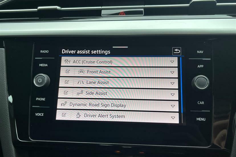 Volkswagen Arteon 2.0 Tsi Elegance Dsg Black #36