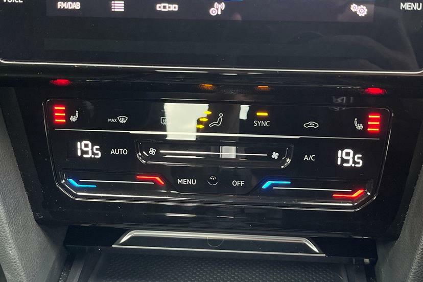 Volkswagen Arteon 2.0 Tsi Elegance Dsg Black #9