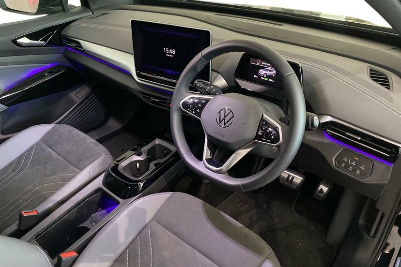 Volkswagen ID.4 210Kw Match Pro 77Kwh Black #6