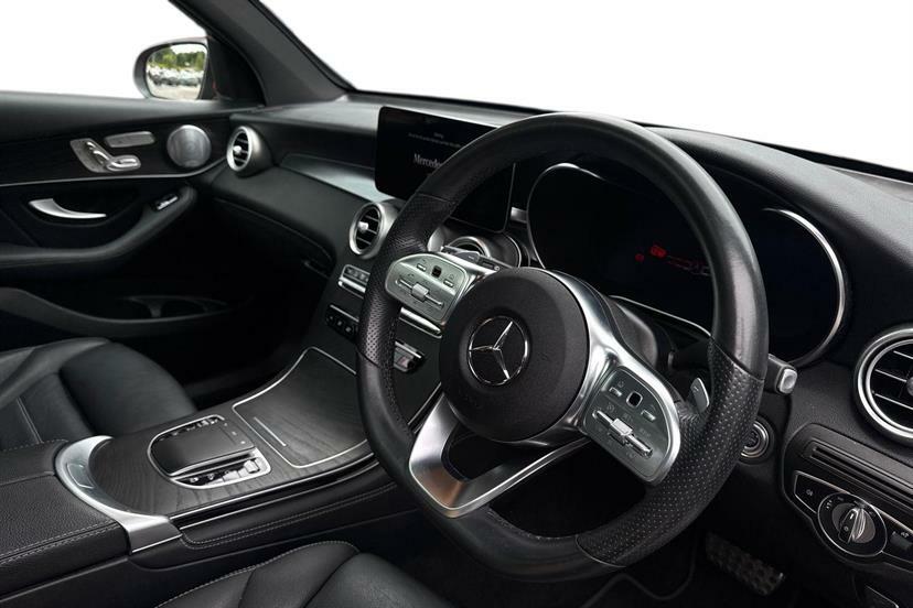 Mercedes-Benz GLC Class 300D 4Matic Amg Line Premium Pls 9G-tronic Red #4