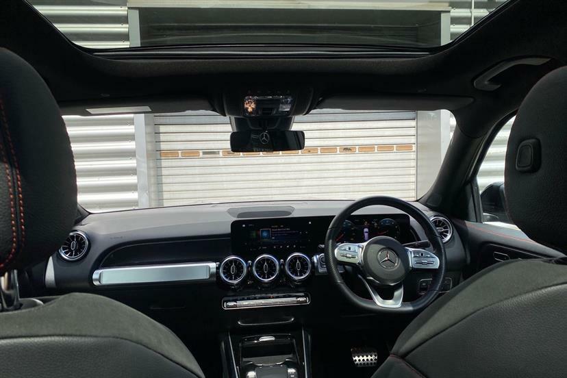 Mercedes-Benz GLB Class Glb 200 Amg Line Executive A Grey #26