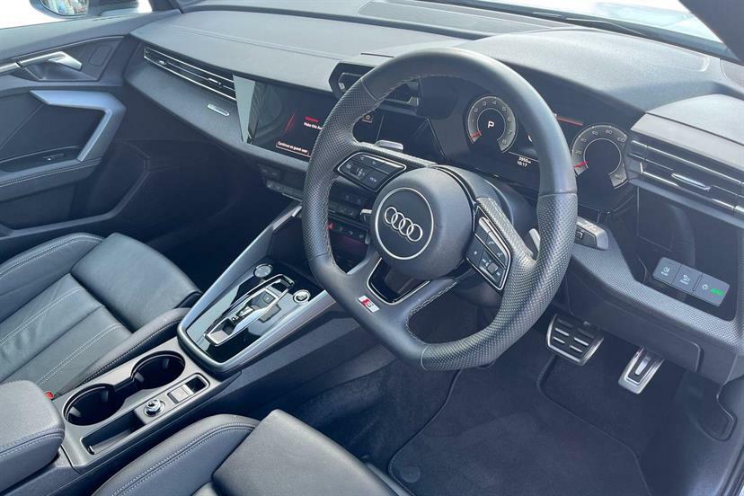 Audi A3 1.5 Tfsi 150 Black Edition S Tronic White #5