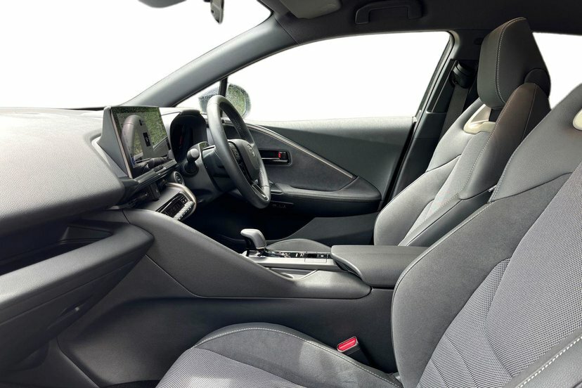 Toyota C-Hr 1.8 Vvt-h Excel Suv Hybrid Cvt 140 Ps GJ26KAE #2