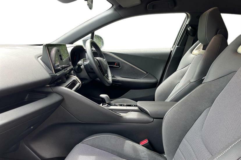 Toyota C-Hr 1.8 Hybrid Excel Cvt  #2