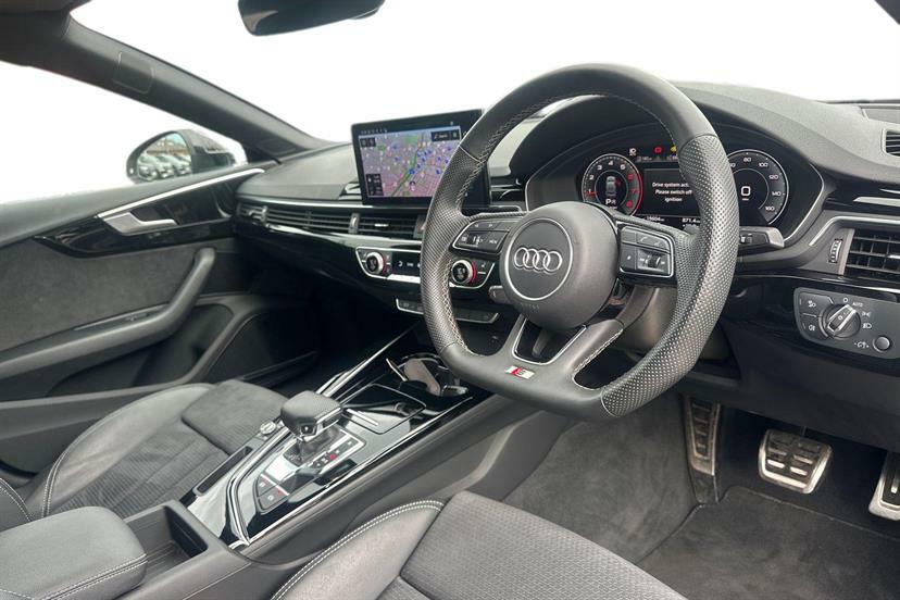 Audi A5 40 Tfsi 204 Black Edition S Tronic White #6