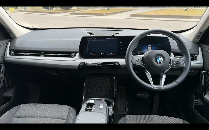 BMW X1 X1 Sdrive20i Sport RJ75HWC White #4