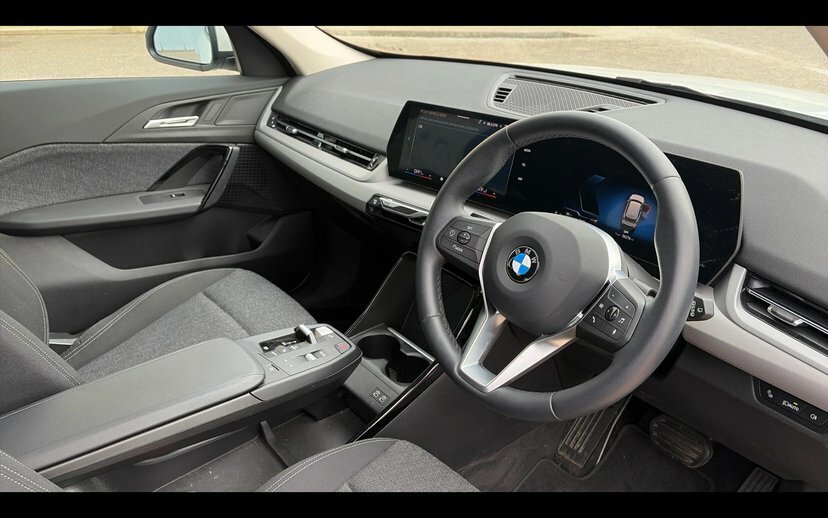 BMW X1 X1 Sdrive20i Sport RJ75HWC White #6