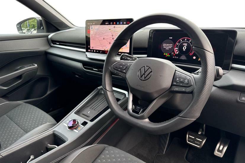 Volkswagen T-Roc 1.5 Etsi 150 R-line Dsg White #5