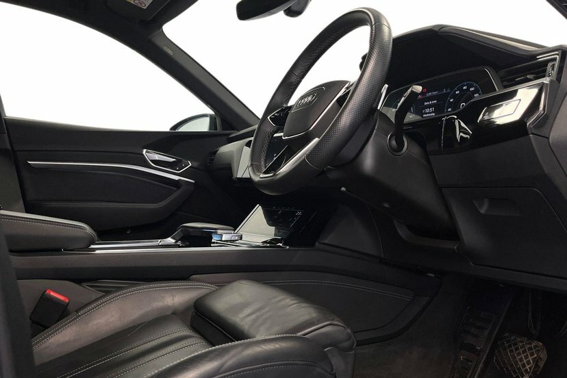 Audi E-tron 55 Black Edition Sportback Quatt Black #6