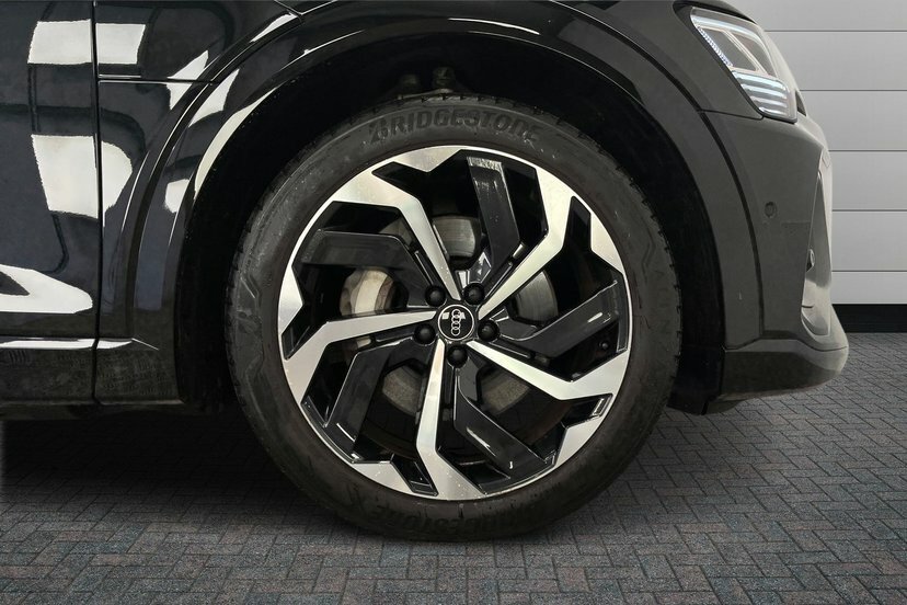 Audi E-tron 55 Black Edition Sportback Quatt Black #5