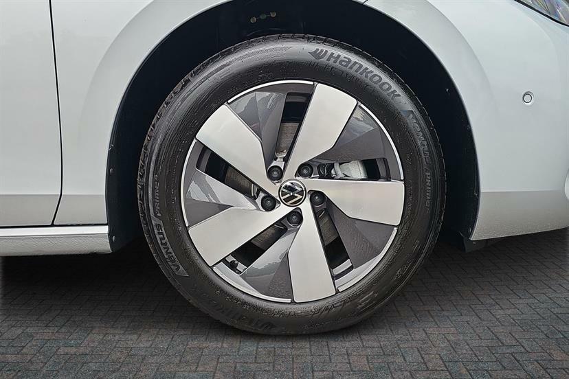 Volkswagen Passat 1.5 Etsi Life Dsg Silver #3