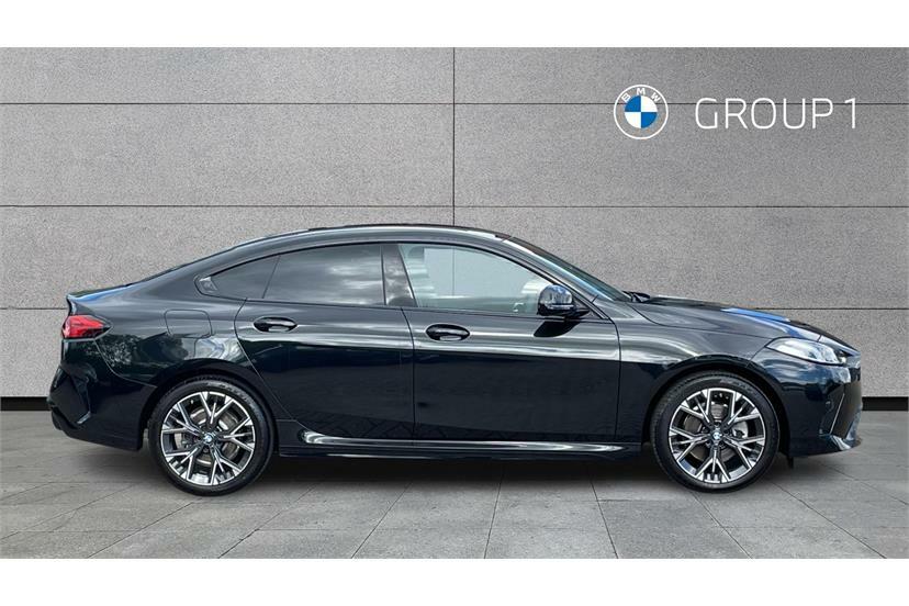 BMW 2 Series 220 M Sport Step Black #3