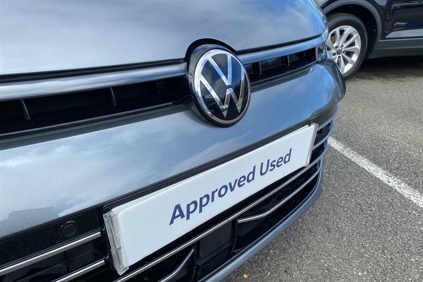 Volkswagen Passat 1.5 Tsi Ehybrid R-line Dsg Black #38