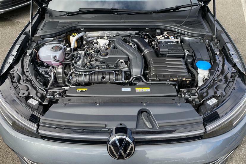 Volkswagen Passat 1.5 Tsi Ehybrid R-line Dsg Black #40