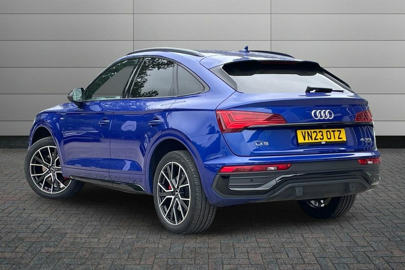 Audi Q5 2.0 Tfsi 45 Edition 1 Sportback S Troni VN23OTZ Blue #3