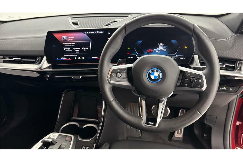 BMW iX2 150Kw Edrive20 M Sport 65Kwh Red #5