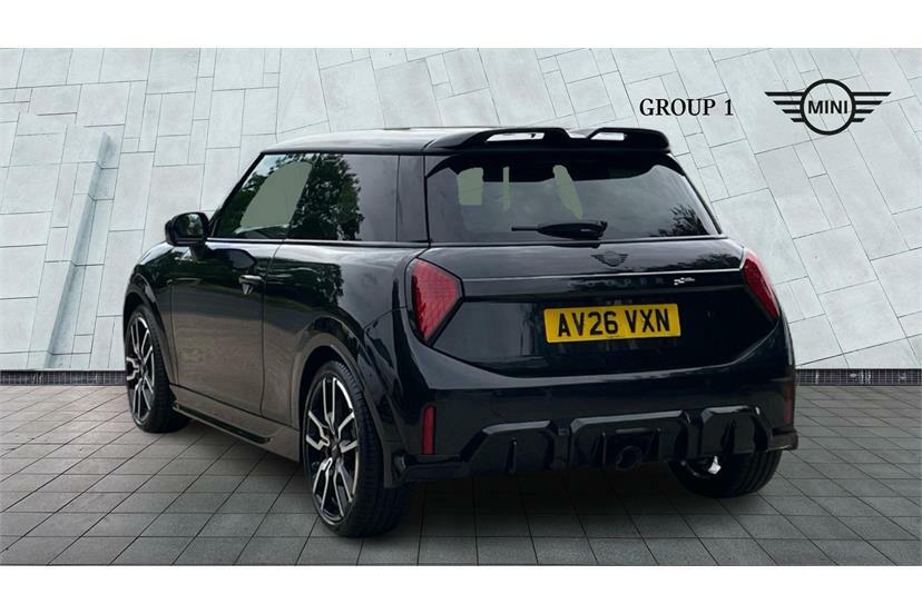 Mini Hatch 2.0 John Cooper Works Black #2